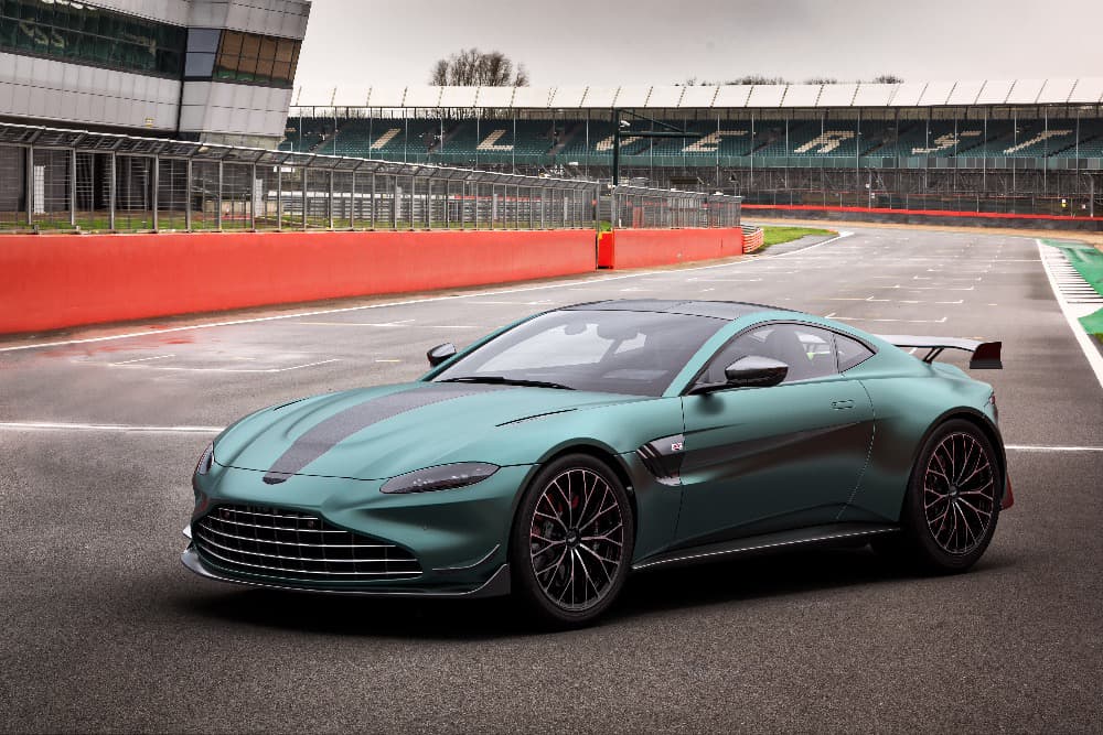 Aston Martin Vantage F1 Edition : un deportivo de circuitos en la carretera